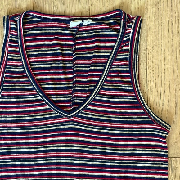 GAP red stripe, ribbed v-neck tank - Picture 2 of 3